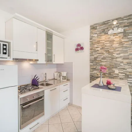 Andjelka-2 By Interhome Trogir