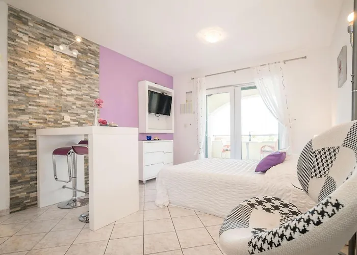 Andjelka-2 By Interhome * Trogir