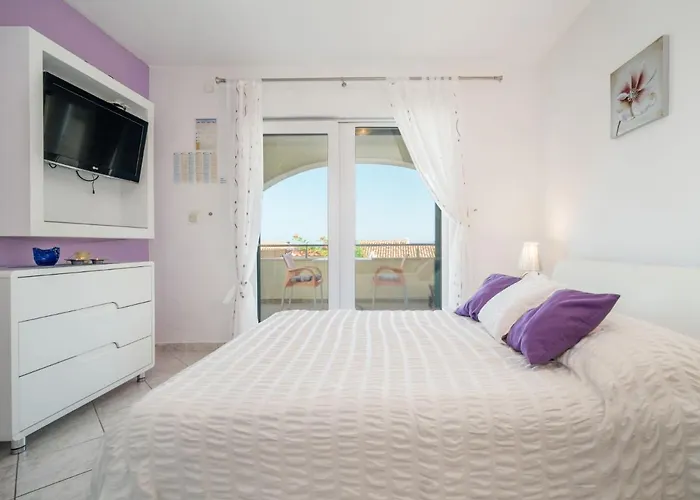 Andjelka-2 By Interhome * Trogir