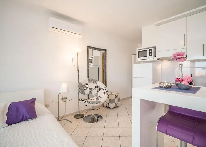 Apartman Andjelka-2 By Interhome