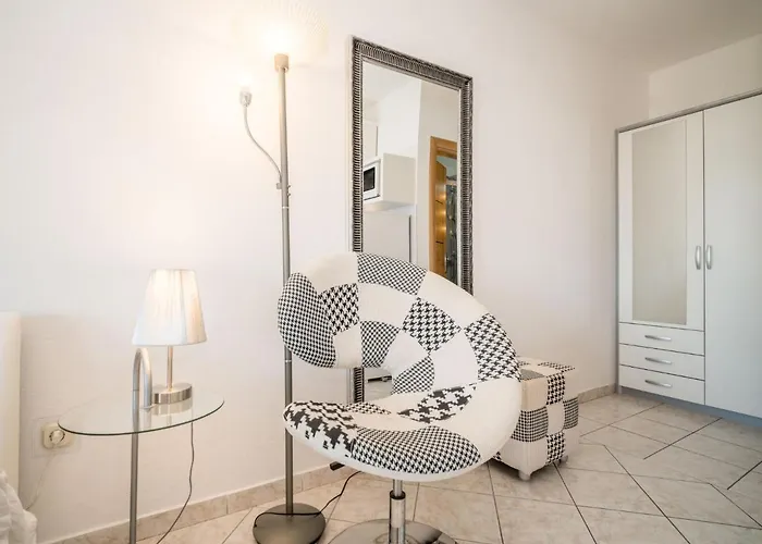 Apartman Andjelka-2 By Interhome